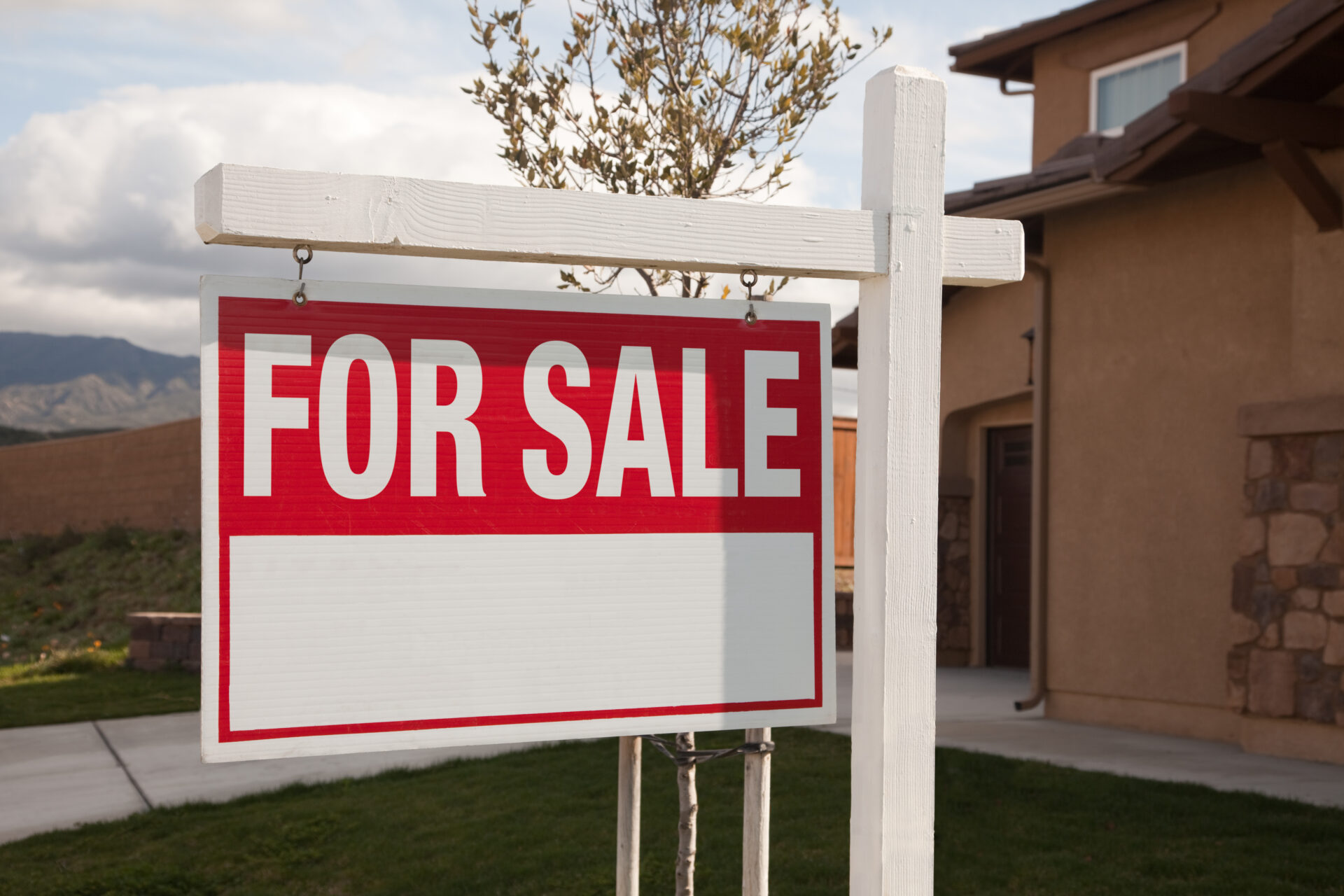 Why Now is a Great Time to Sell Your House | 941homesbyjess